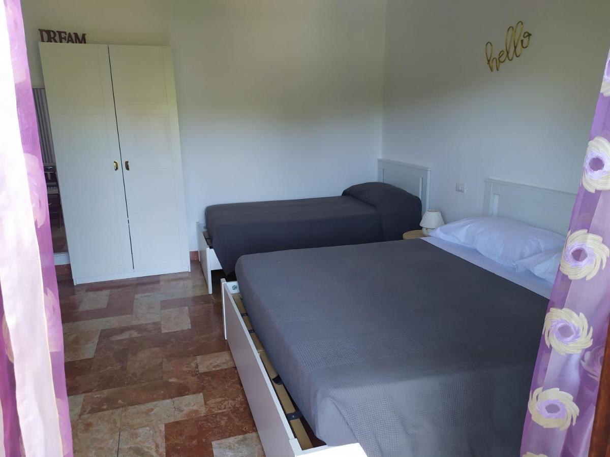 B&B Tra Mare E Marmo Marina Di Carrara Extérieur photo