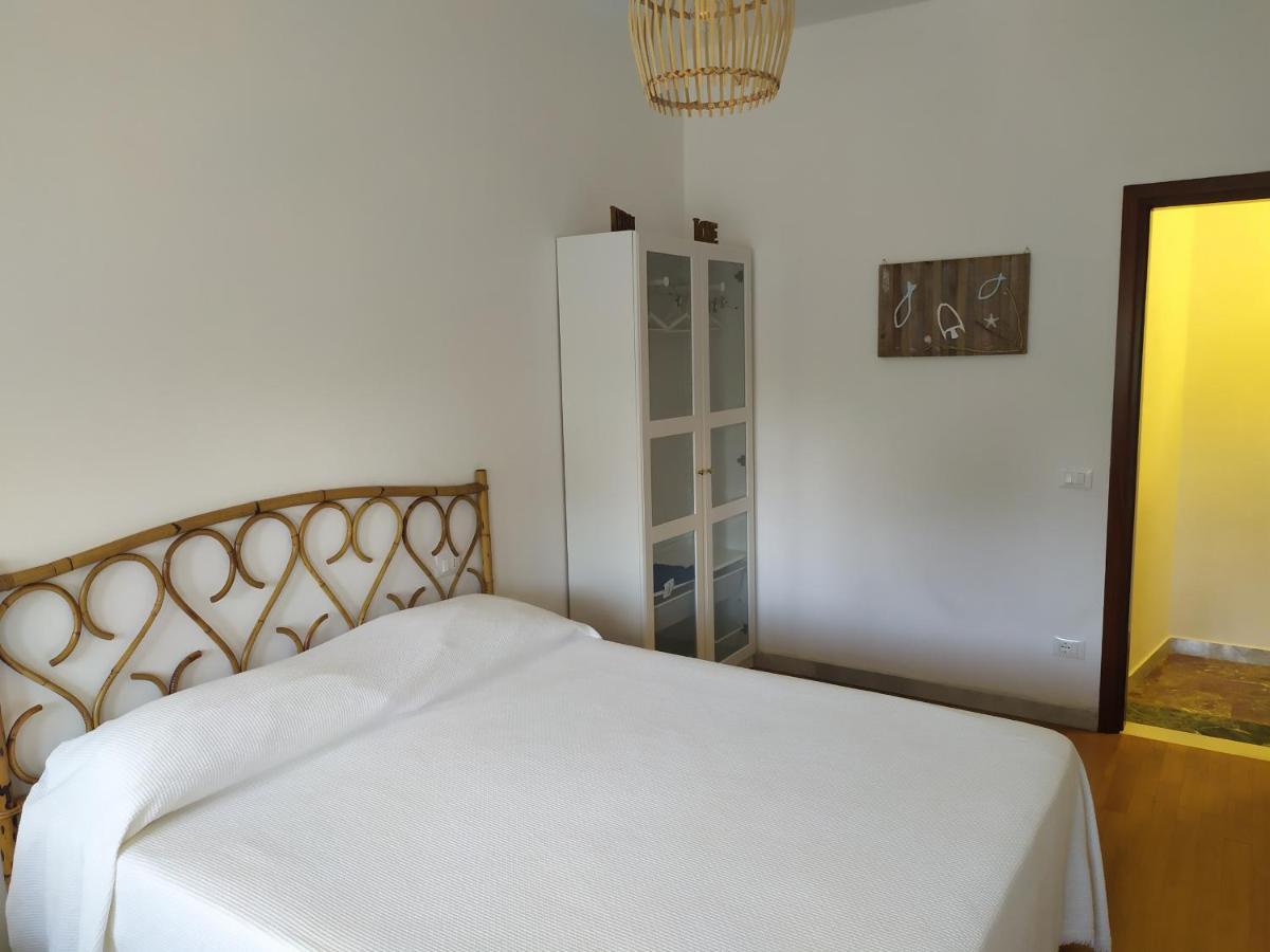 B&B Tra Mare E Marmo Marina Di Carrara Extérieur photo