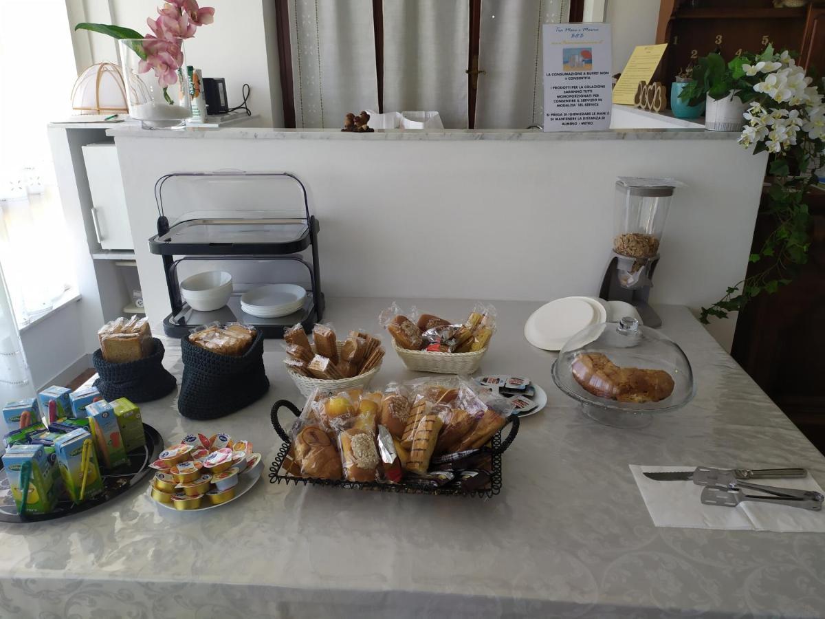 B&B Tra Mare E Marmo Marina Di Carrara Extérieur photo