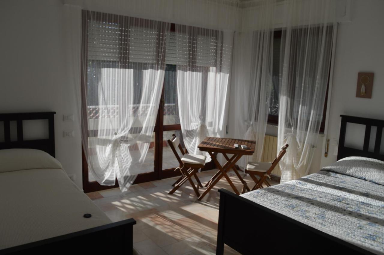 B&B Tra Mare E Marmo Marina Di Carrara Extérieur photo