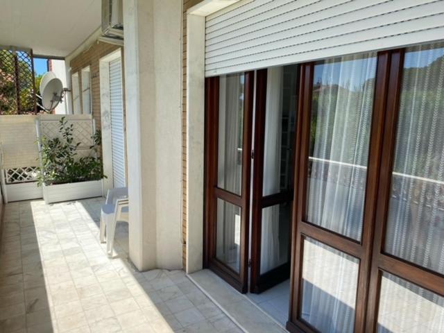 B&B Tra Mare E Marmo Marina Di Carrara Extérieur photo
