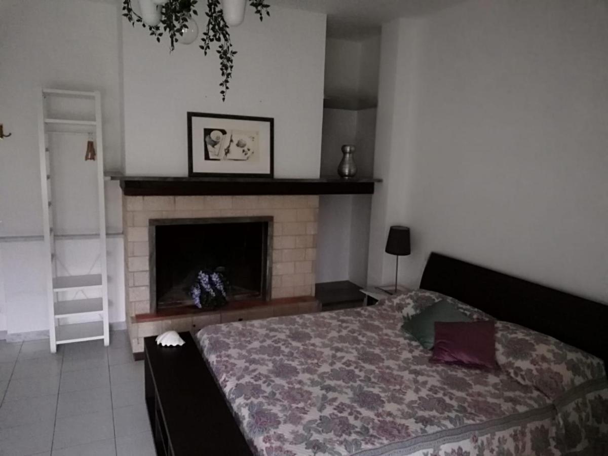 B&B Tra Mare E Marmo Marina Di Carrara Extérieur photo