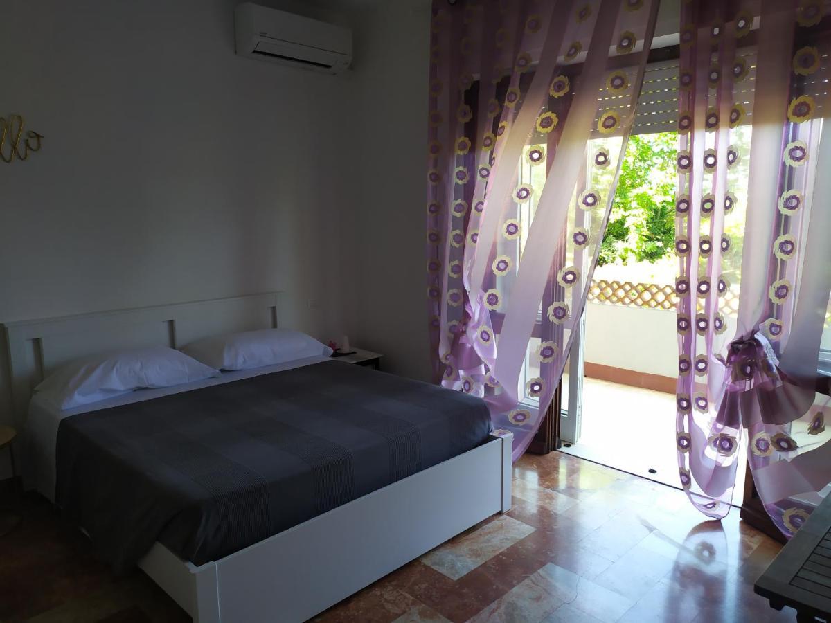 B&B Tra Mare E Marmo Marina Di Carrara Extérieur photo